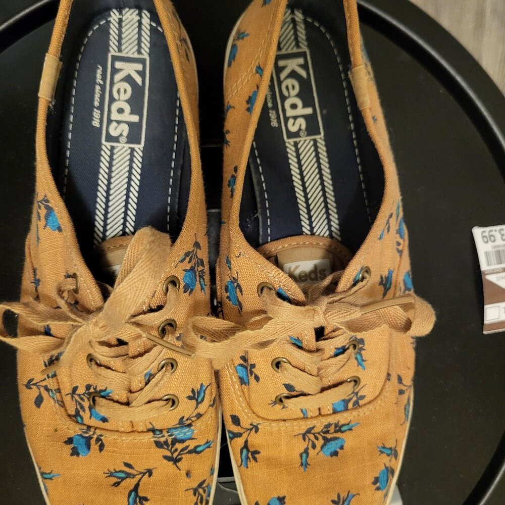 Keds